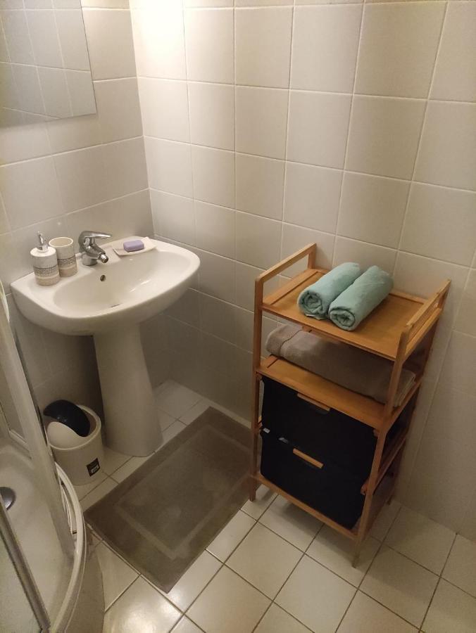 Apartment Tres Joli Refait A Neuf Au Calme *